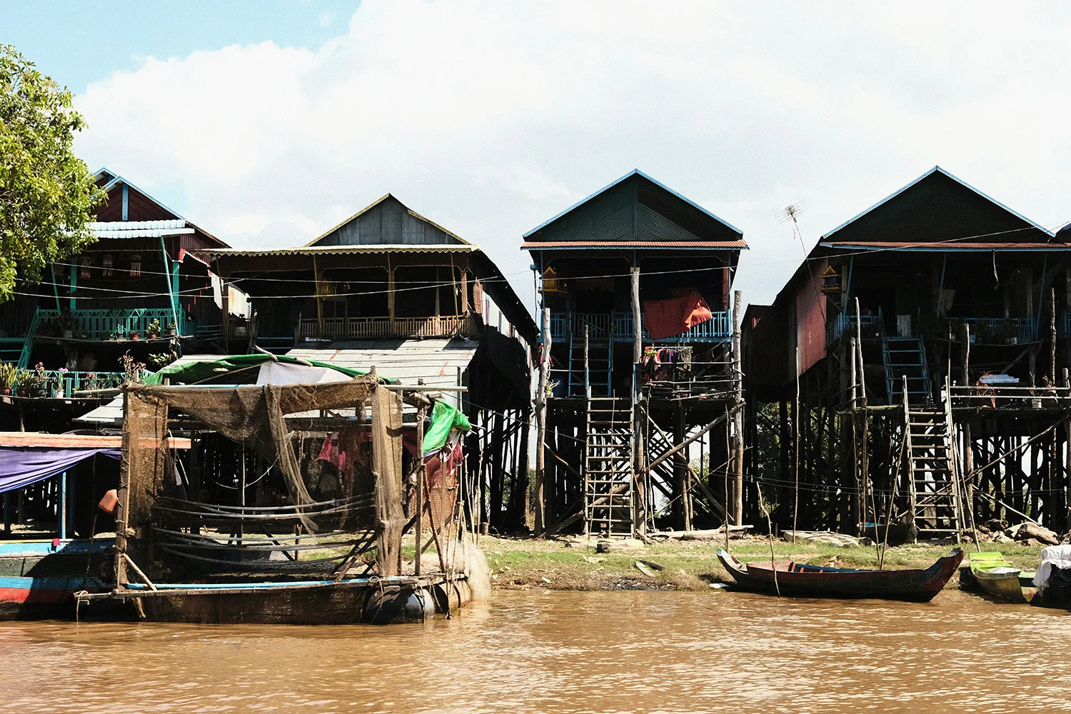 トンレサップ湖(Tonle Sap Lake)